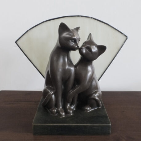 Kissing Cat Lamp