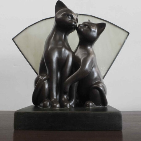 Kissing Cat Lamp