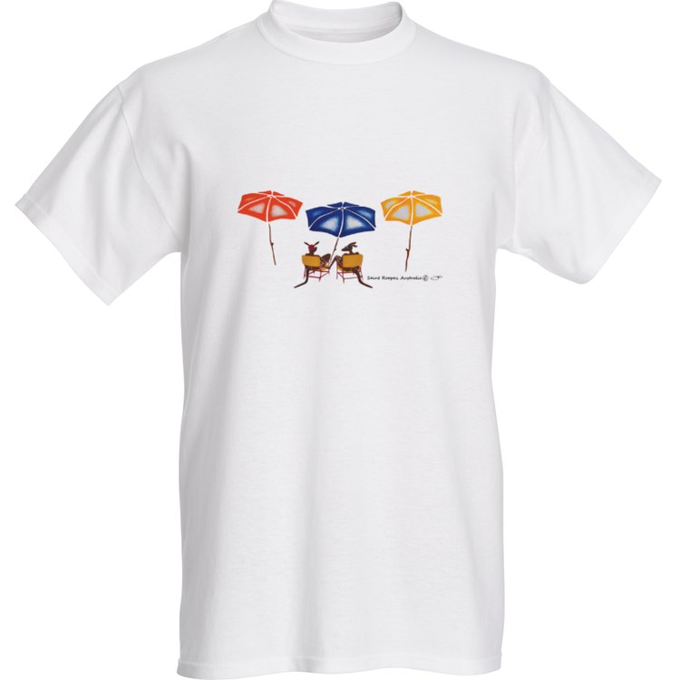 T-Shirt with beach scene. Kangaroos on the beach T-Shirt with beach scene. Kangaroos on the beach